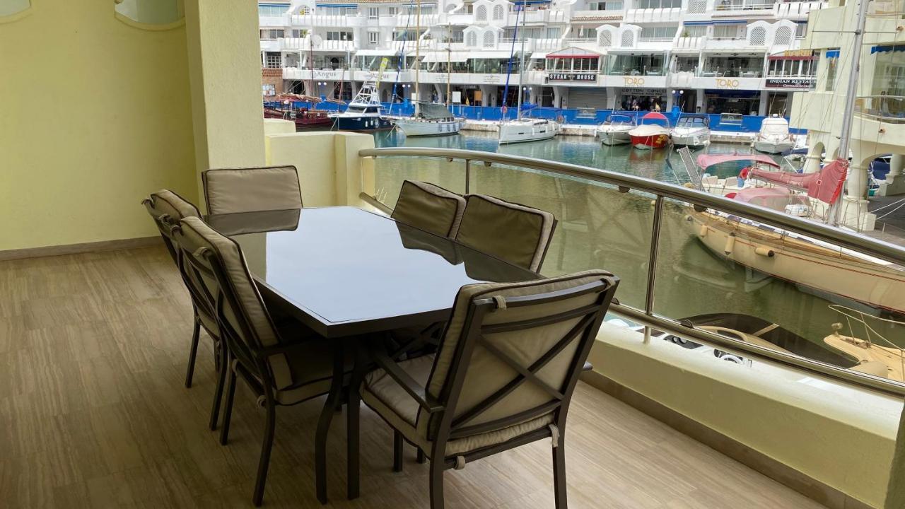 Capaldi Luxury Holiday Rentals Puerto Marina Benalmadena Bagian luar foto