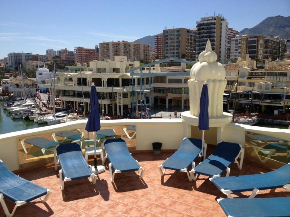 Capaldi Luxury Holiday Rentals Puerto Marina Benalmadena Bagian luar foto